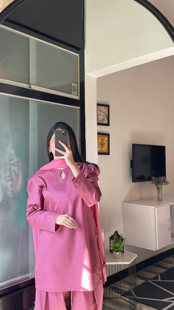 AZ LAWN-FARSHI VIOLETPINK STITCH