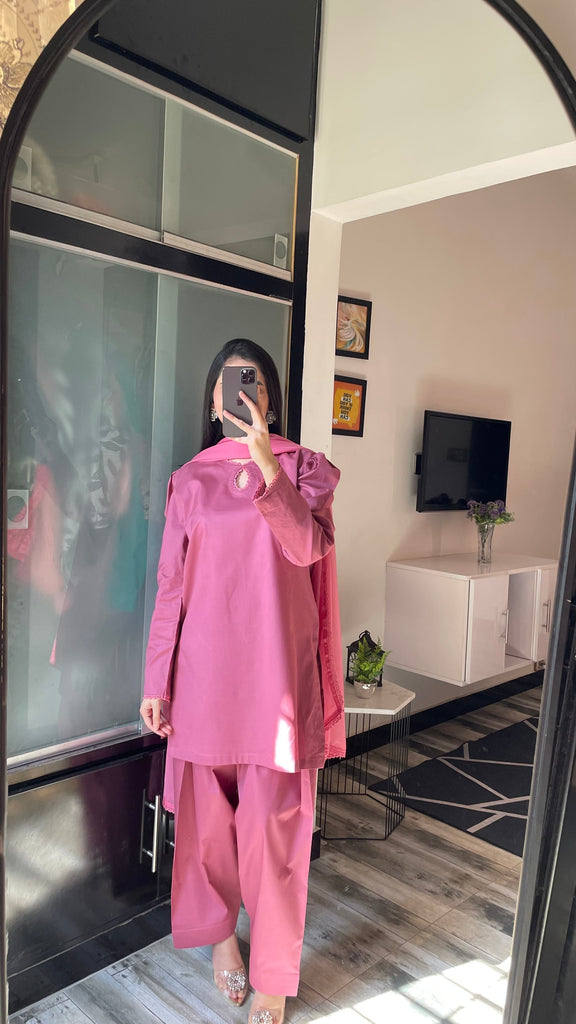 AZ LAWN-FARSHI VIOLETPINK STITCH
