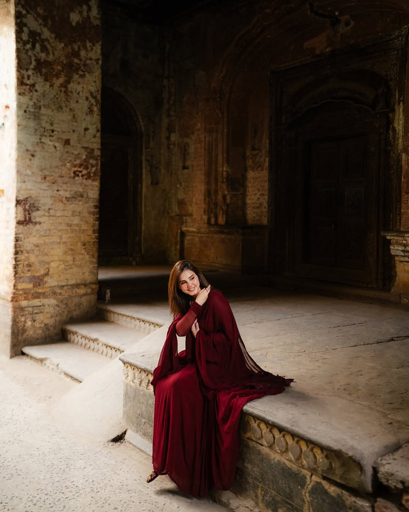 AZ CHIFFON COLLECTION STICHED ( MEHROON SAIYARA )