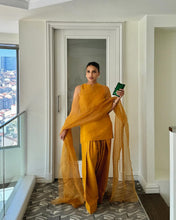 Load image into Gallery viewer, AZ SILK-COLLECTION FARSHI MUSTARD STITCH