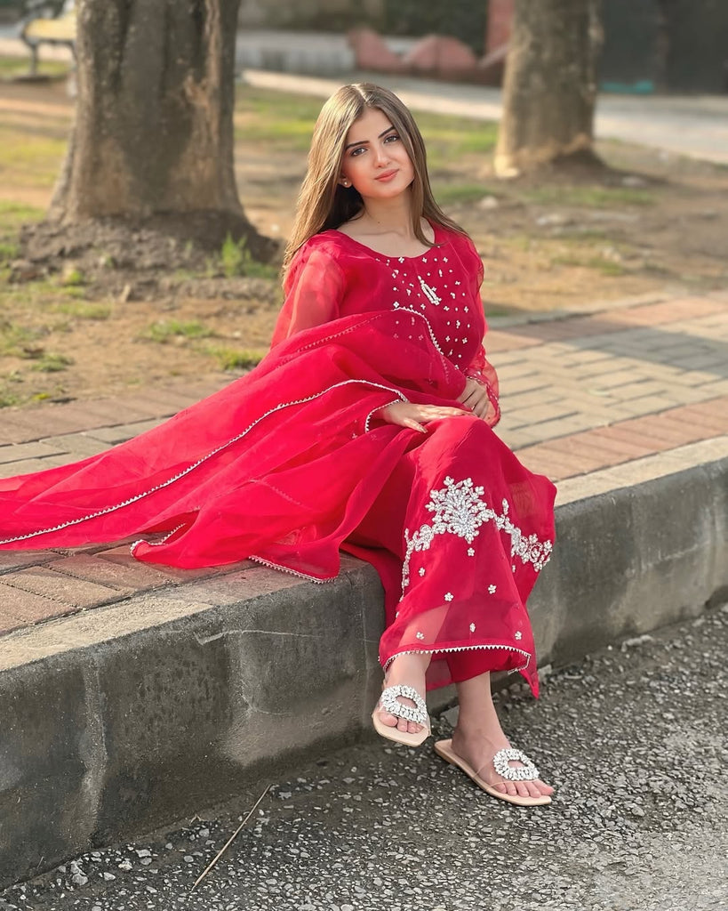 AZ ORGANZA-COLLECTION  VC-78 RED STITCH