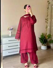 Load image into Gallery viewer, AZ LAWN COLLECTION STICH ( Yaqoot )